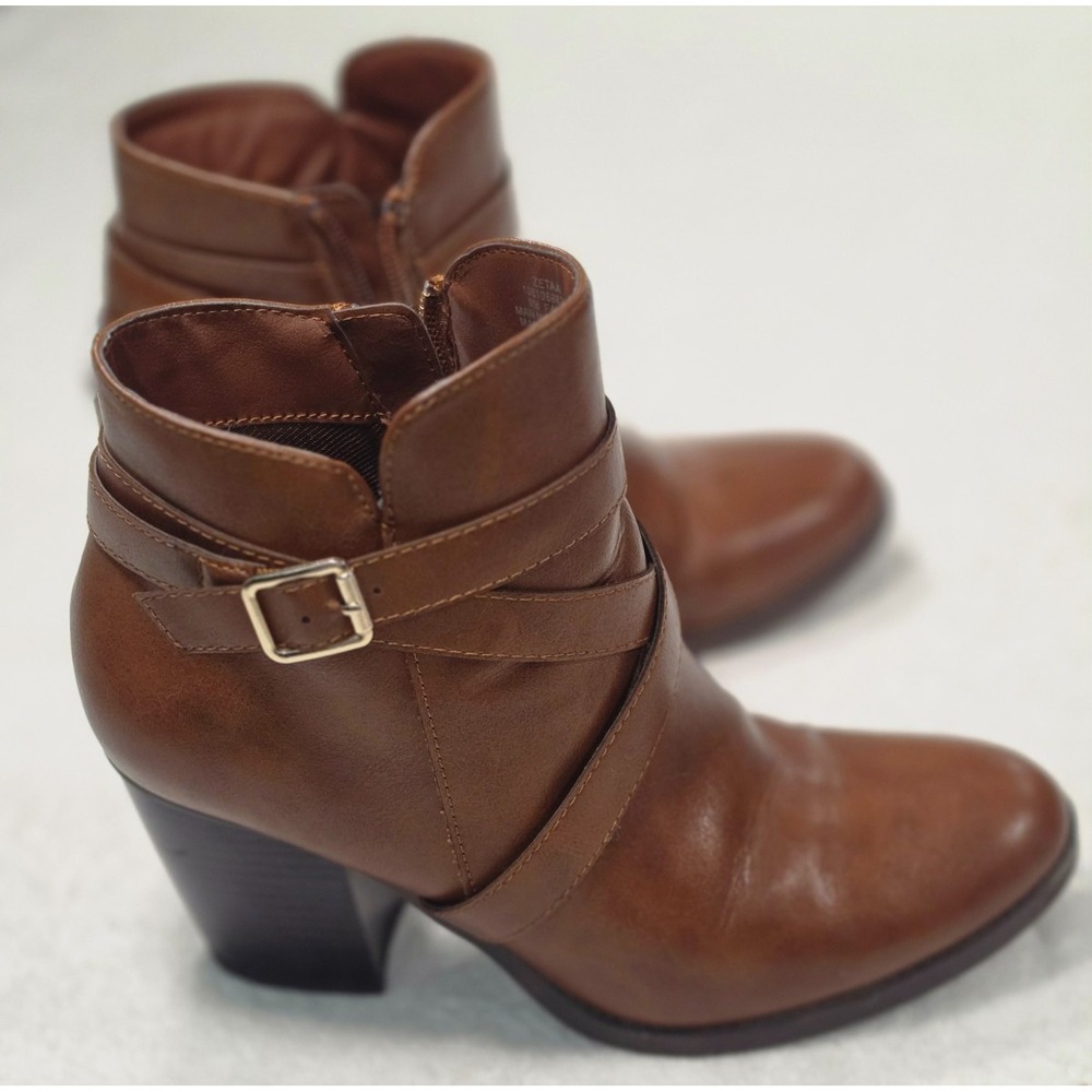 Style & Co. Brown Leather Ankle Boots – Women's Size 9